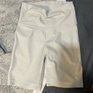 Ice grey biker shorts. TNA size small. 7 inch.